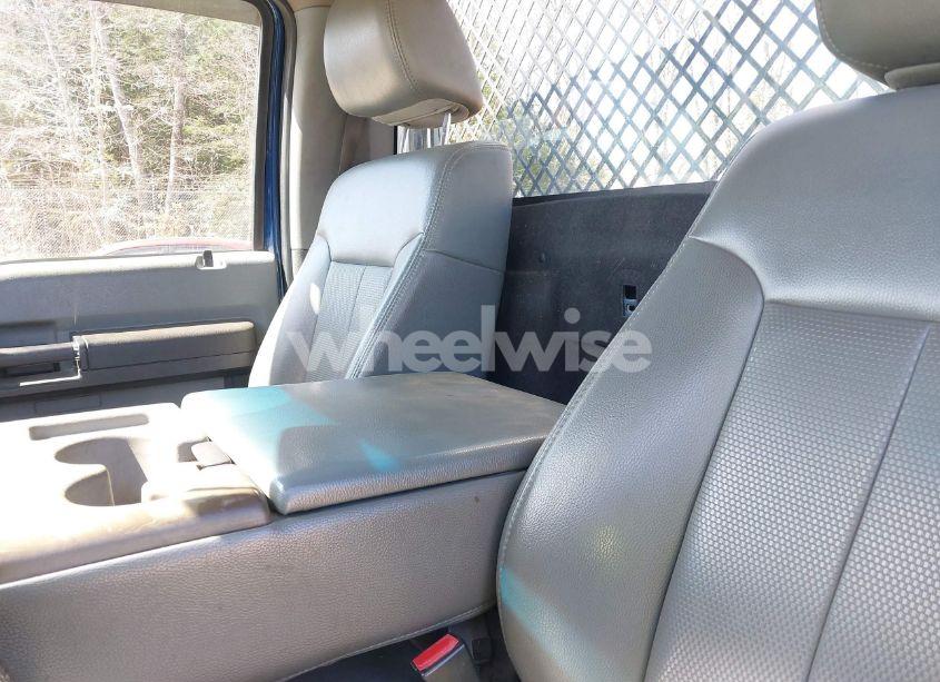 Photo 6 of 2011 Ford F550 SUPER DUTY (VIN 1FDUF5HT2BEB92311)