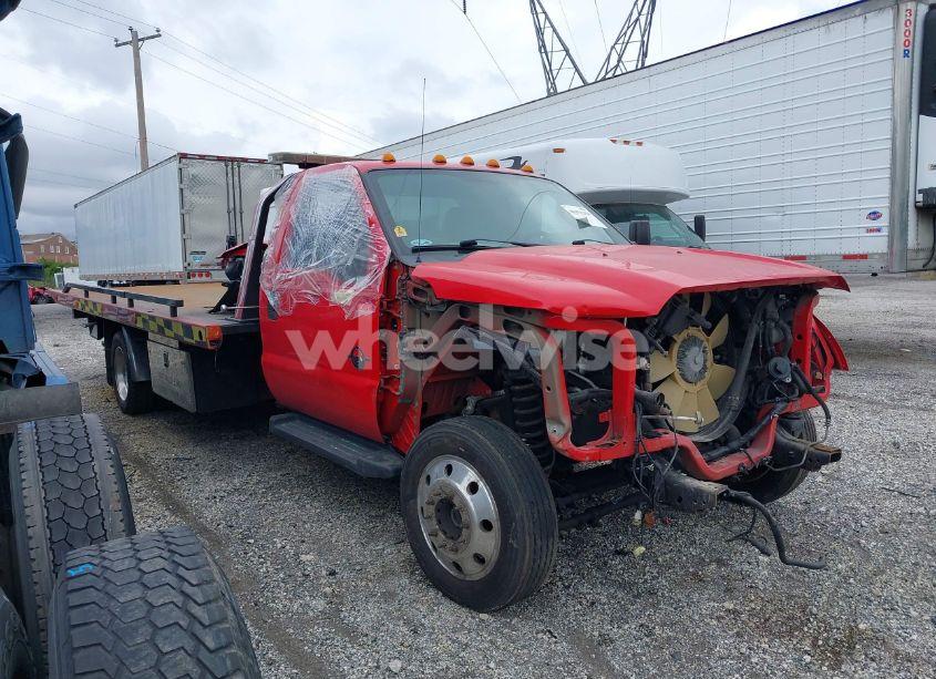 2016 Ford F-550 CHASSIS XL (VIN 1FDUF5HT3GEB35249) main photo