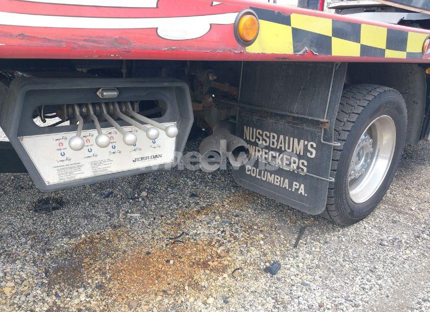 Photo 21 of 2016 Ford F-550 CHASSIS XL (VIN 1FDUF5HT3GEB35249)