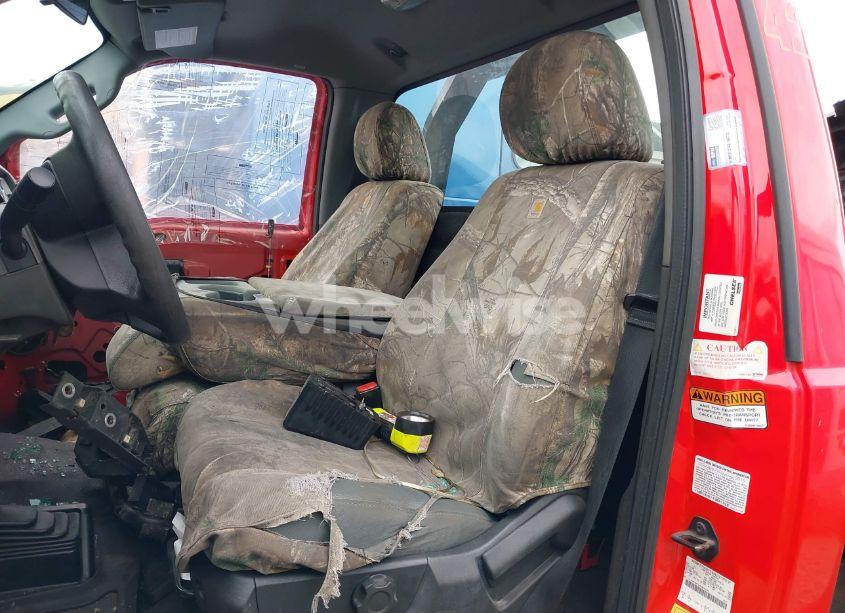 Photo 7 of 2016 Ford F-550 CHASSIS XL (VIN 1FDUF5HT3GEB35249)