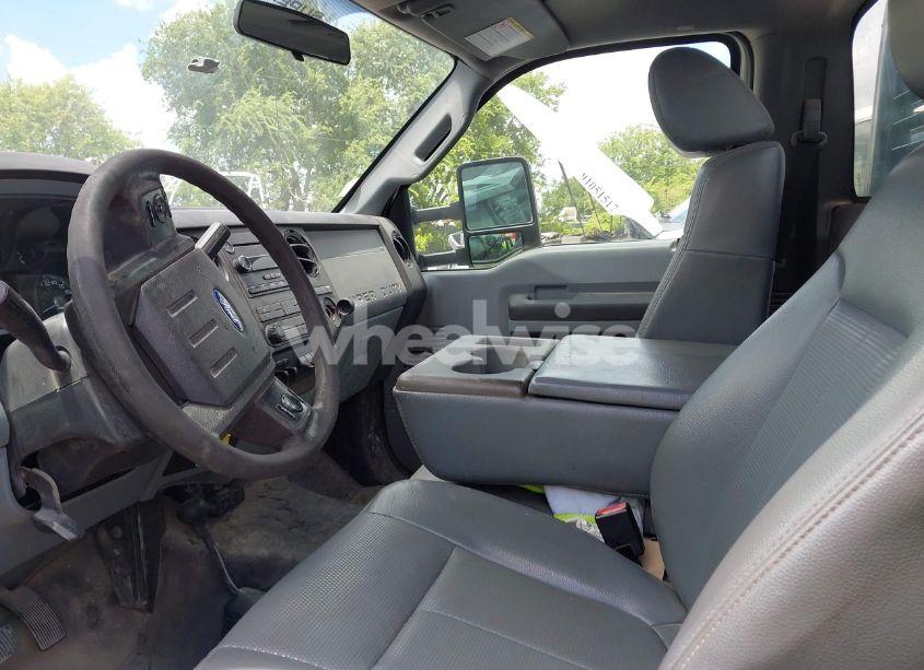 Photo 7 of 2016 Ford F-550 CHASSIS XL (VIN 1FDUF5HT4GEB97839)