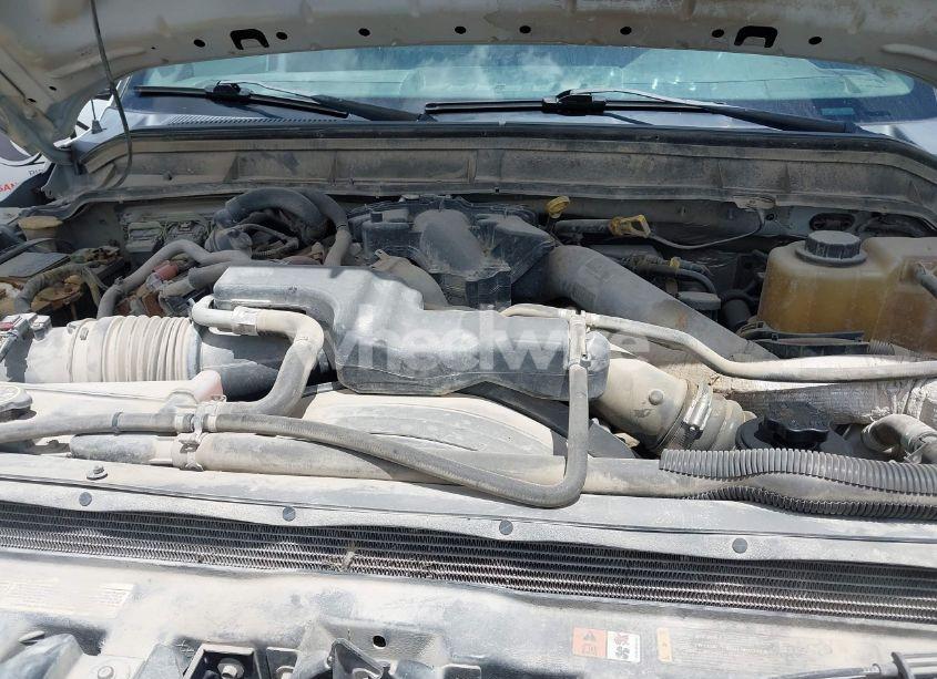 Photo 9 of 2016 Ford F-550 CHASSIS XL (VIN 1FDUF5HT4GEB97839)