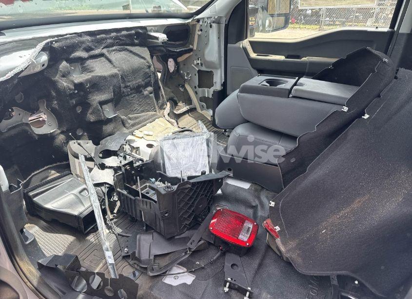 Photo 5 of 2024 Ford F550 N/A (VIN 1FDUF5HT6RED41166)