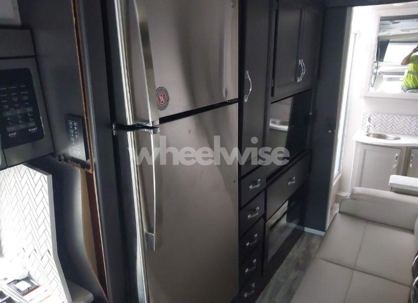 Photo 14 of 2025 Thor Magnitude 4X4 (VIN 1FDUF5HTXRDA00083)