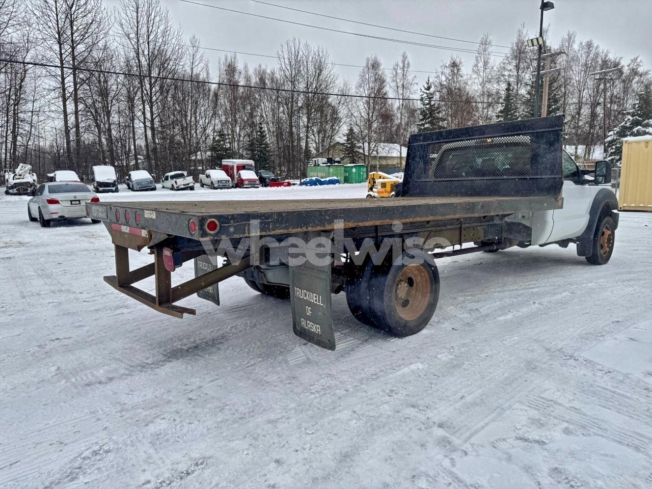 Photo 3 of 2011 FORD F550 FLATBED TRUCK (VIN 1FDUF5HY8BEB40659)