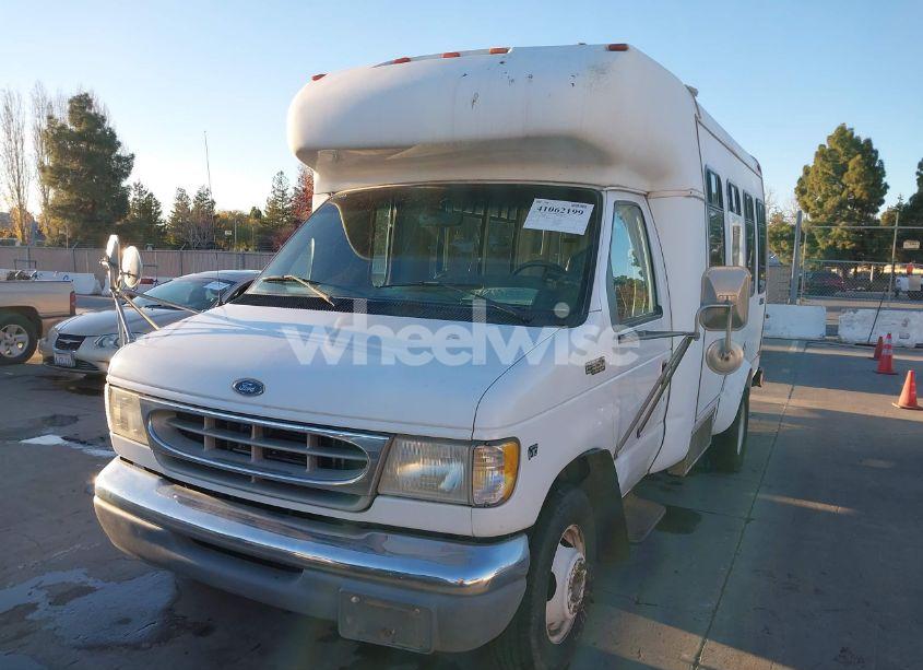 Photo 6 of 1999 Ford Econoline E350 SUPER DUTY CTWY V RV (VIN 1FDWE30SXXHB45827)