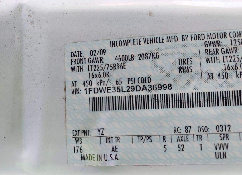 Photo 8 of 2009 Ford E-350 CUTAWAY (VIN 1FDWE35L29DA36998)