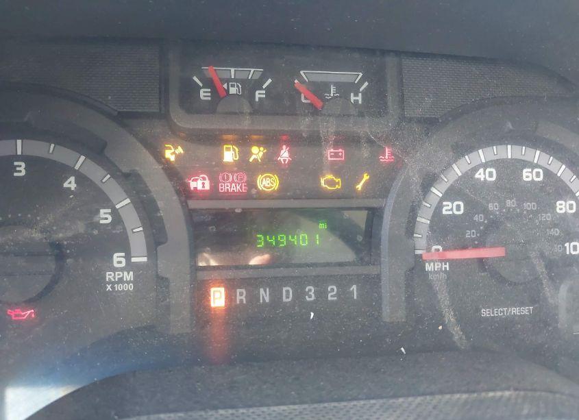 Photo 5 of 2009 Ford E-350 CUTAWAY (VIN 1FDWE35L59DA36672)