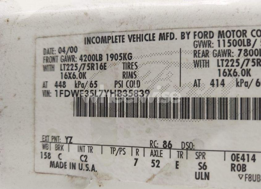 Photo 8 of 2000 Ford E-350 CUTAWAY STANDARD (VIN 1FDWE35L7YHB35839)