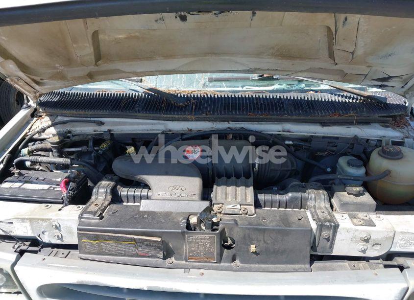 Photo 9 of 2000 Ford E-350 CUTAWAY STANDARD (VIN 1FDWE35L7YHB35839)