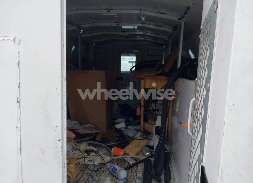 Photo 6 of 2019 Ford E-350 CUTAWAY (VIN 1FDWE3F60KDC01560)