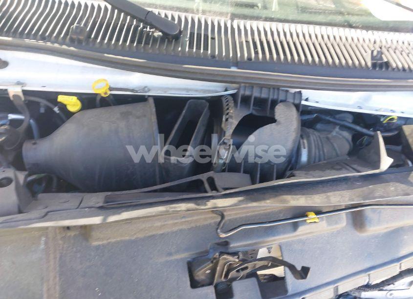 Photo 9 of 2019 Ford E-350 CUTAWAY (VIN 1FDWE3F6XKDC16924)