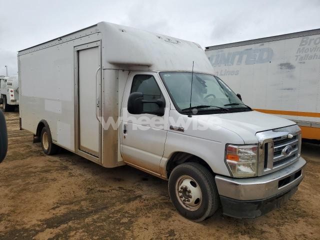 Photo 4 of 2023 FORD ECONOLINE - DELIVERY TRUCK (VIN 1FDWE3FK8PDD09834)