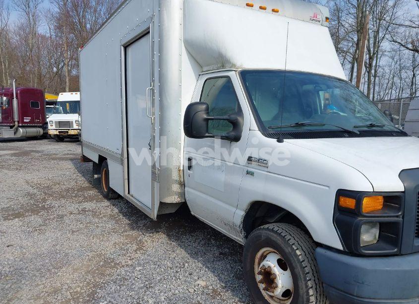 2015 Ford E-350 CUTAWAY (VIN 1FDWE3FL7FDA25036) main photo