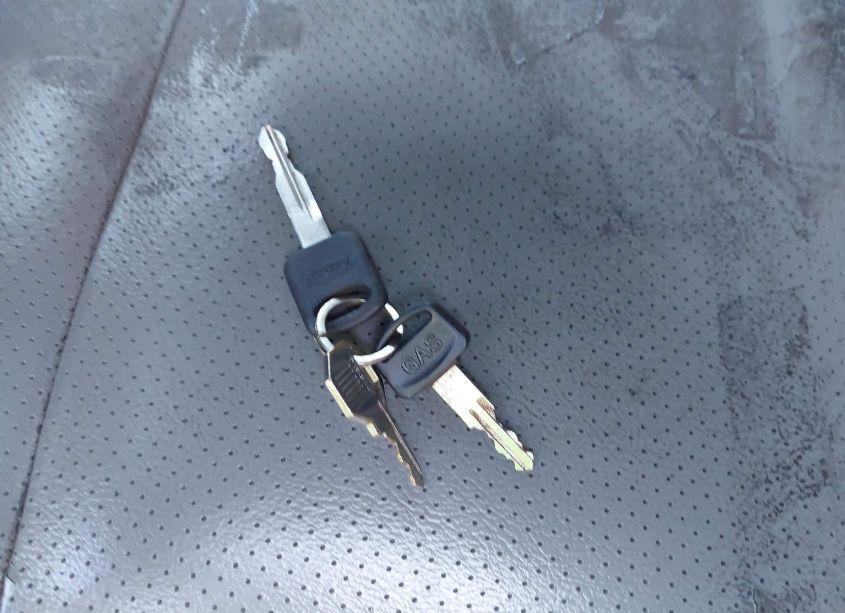 Photo 11 of 2011 Ford E-350 CUTAWAY (VIN 1FDWE3FL9BDB05142)