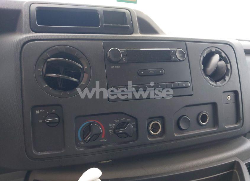 Photo 13 of 2012 Ford E-350 CUTAWAY (VIN 1FDWE3FLXCDB29922)