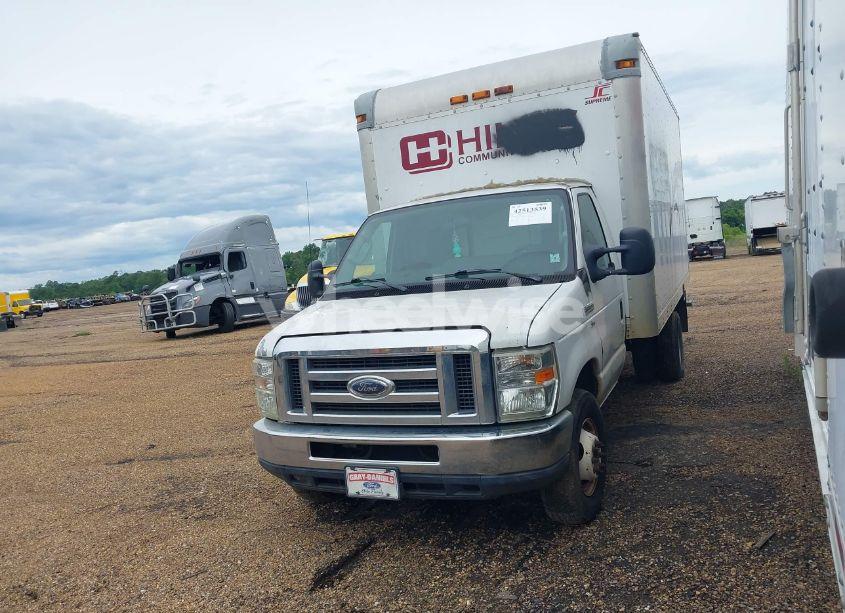 Photo 2 of 2012 Ford E-350 CUTAWAY (VIN 1FDWE3FLXCDB29922)