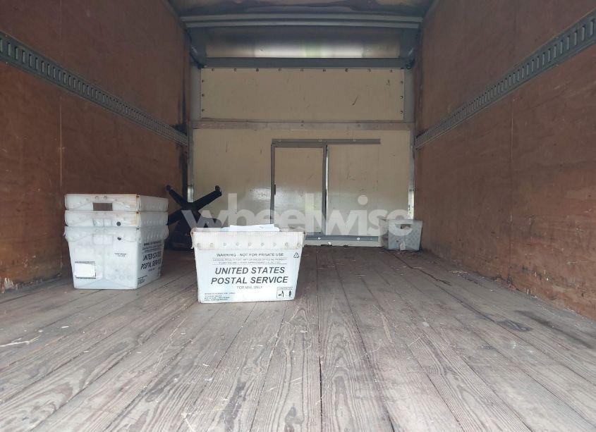 Photo 6 of 2012 Ford E-350 CUTAWAY (VIN 1FDWE3FLXCDB29922)