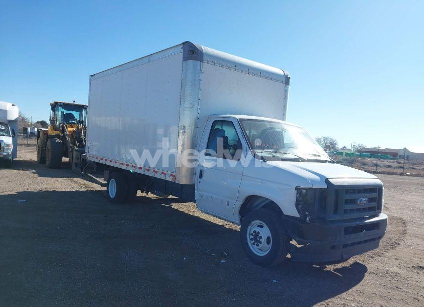 2024 Ford E-350 CUTAWAY (VIN 1FDWE3FN6RDD14561) main photo