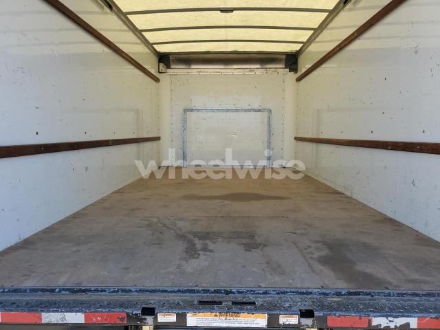 Photo 4 of 2022 FORD ECONOLINE - EXPEDITOR TRUCK (VIN 1FDWE3FN8NDC08879)