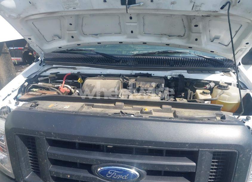 Photo 9 of 2024 Ford E-350 CUTAWAY (VIN 1FDWE3FN9RDD13582)