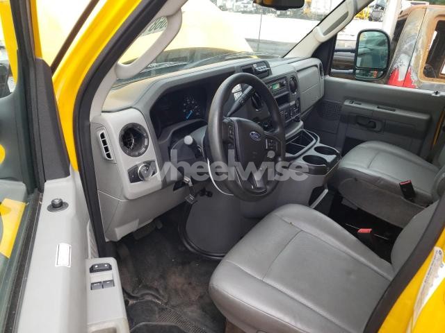 Photo 14 of 2023 FORD ECONOLINE - BOX TRUCK N/A (VIN 1FDWE3FNXPDD00126)