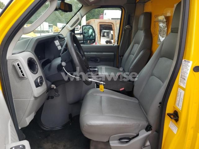 Photo 4 of 2023 FORD ECONOLINE - BOX TRUCK N/A (VIN 1FDWE3FNXPDD00126)