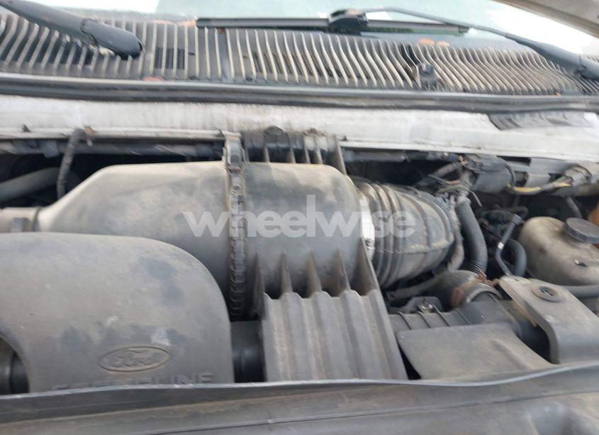 Photo 9 of 2012 Ford E-350 CUTAWAY (VIN 1FDWE3FS5CDA53985)