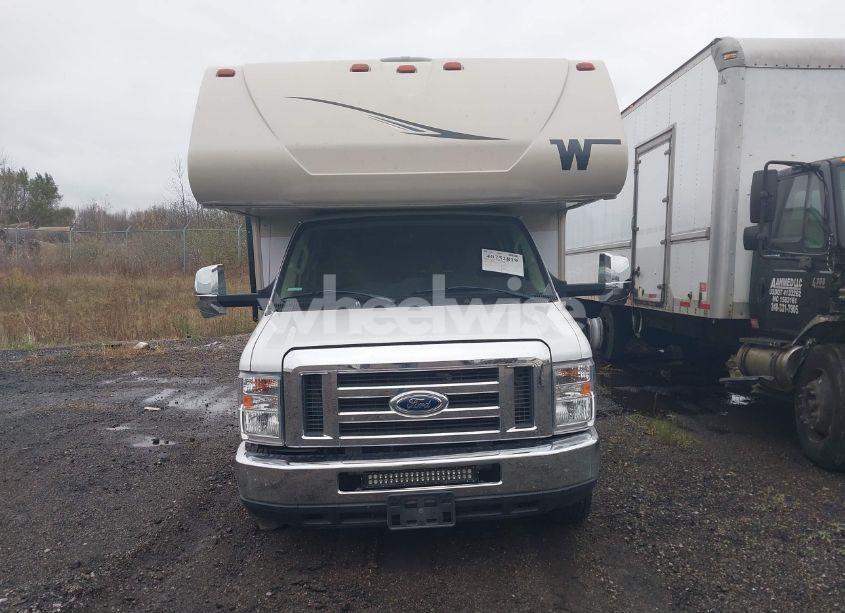 Photo 13 of 2019 Winnebago Spirit (VIN 1FDWE3FS7KDC56987)