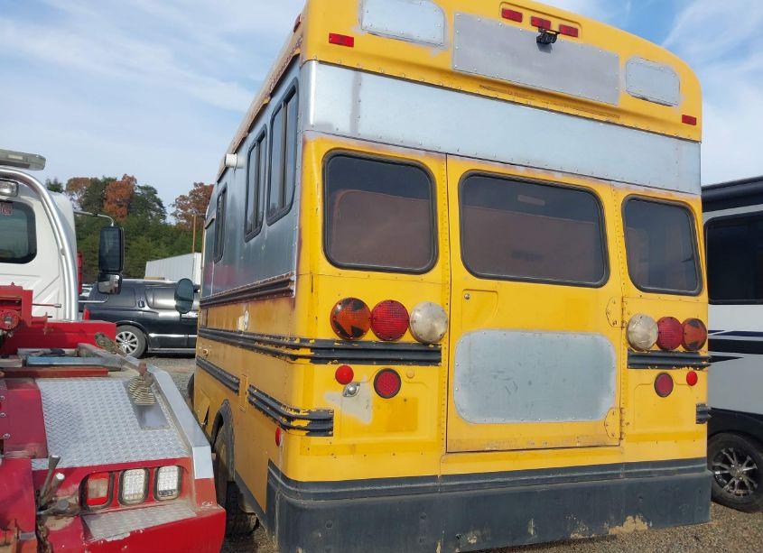 Photo 3 of 2003 Ford E-450 CUTAWAY STANDARD (VIN 1FDWE45F13HB65735)