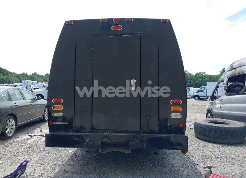 Photo 18 of 2003 Ford E-450 CUTAWAY STANDARD (VIN 1FDWE45F83HB39116)