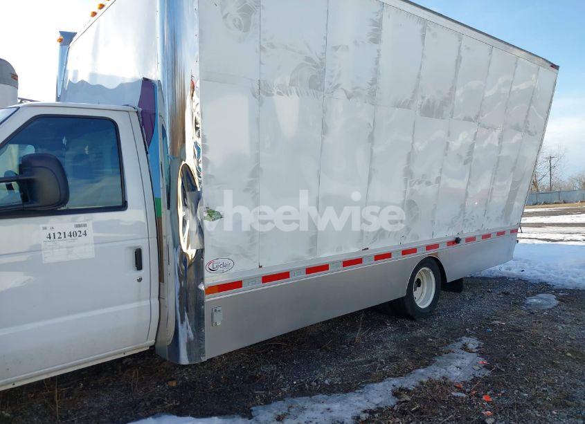 Photo 15 of 2023 Ford E-450 CUTAWAY (VIN 1FDWE4FK1PDD26514)