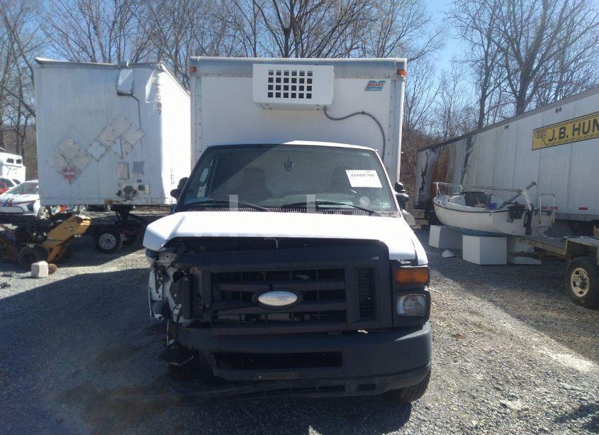 Photo 12 of 2014 Ford Econoline E450 SUPER DUTY CUTWY VAN (VIN 1FDWE4FL3EDA46020)