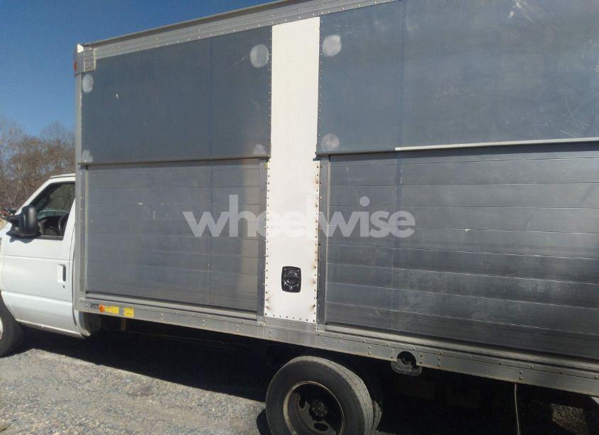 Photo 14 of 2014 Ford Econoline E450 SUPER DUTY CUTWY VAN (VIN 1FDWE4FL3EDA46020)