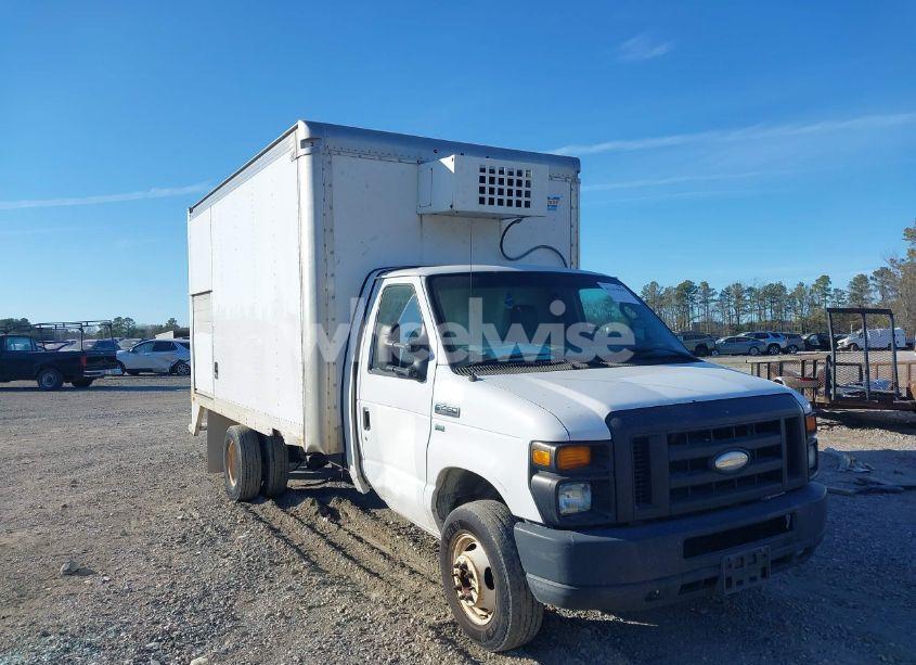 Photo 11 of 2014 Ford Econoline E450 SUPER DUTY CUTWY VAN (VIN 1FDWE4FLXEDA51344)