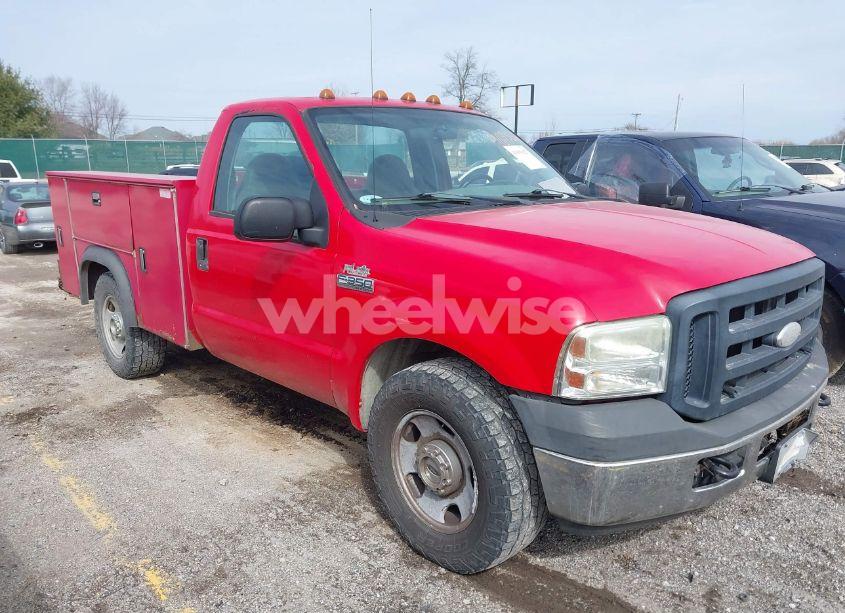 Photo 2 of 2007 Ford F-350 XLT (VIN 1FDWF30537EB06795)