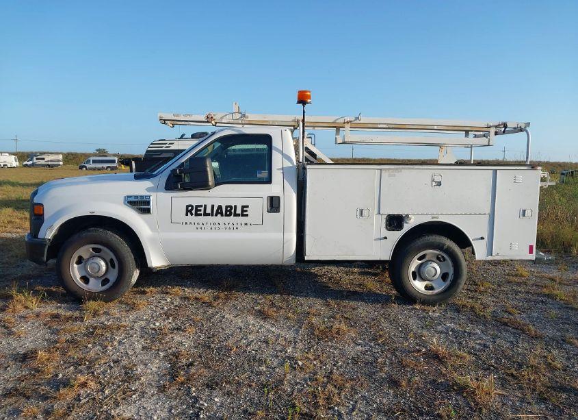 Photo 15 of 2008 Ford F-350 XL/XLT (VIN 1FDWF30578EC54725)