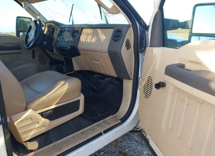 Photo 5 of 2008 Ford F-350 XL/XLT (VIN 1FDWF30578EC54725)