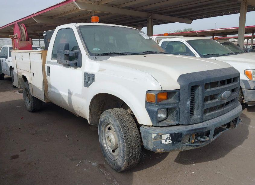 2008 Ford F-350 XL/XLT (VIN 1FDWF31578EA79116) main photo