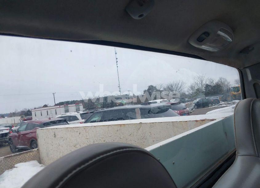 Photo 8 of 2006 Ford F-350 CHASSIS XL/XLT (VIN 1FDWF35556EB62311)