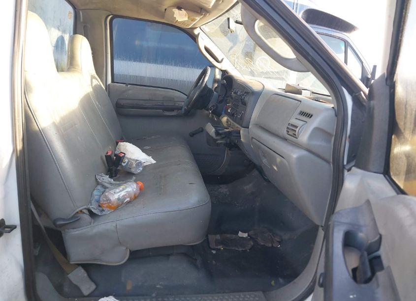 Photo 5 of 2006 Ford F-350 CHASSIS XL/XLT (VIN 1FDWF36596EA03676)