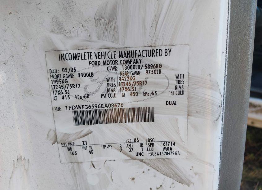 Photo 9 of 2006 Ford F-350 CHASSIS XL/XLT (VIN 1FDWF36596EA03676)