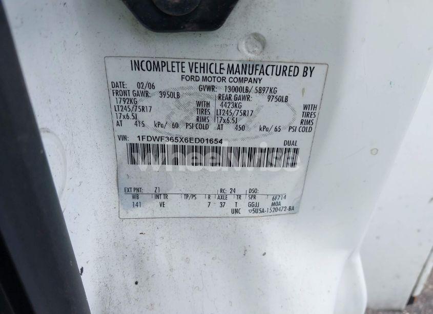 Photo 8 of 2006 Ford F-350 CHASSIS XL/XLT (VIN 1FDWF365X6ED01654)