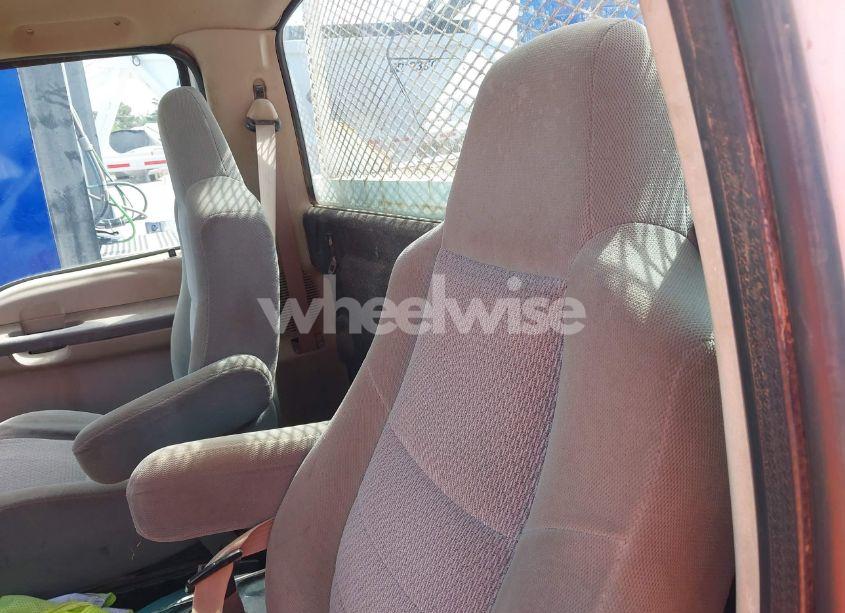 Photo 6 of 2004 Ford F-350 XL/XLT (VIN 1FDWF36L34EC14609)