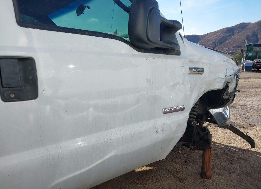 Photo 13 of 2007 Ford F-350 CHASSIS XL/XLT (VIN 1FDWF36P17EA96258)