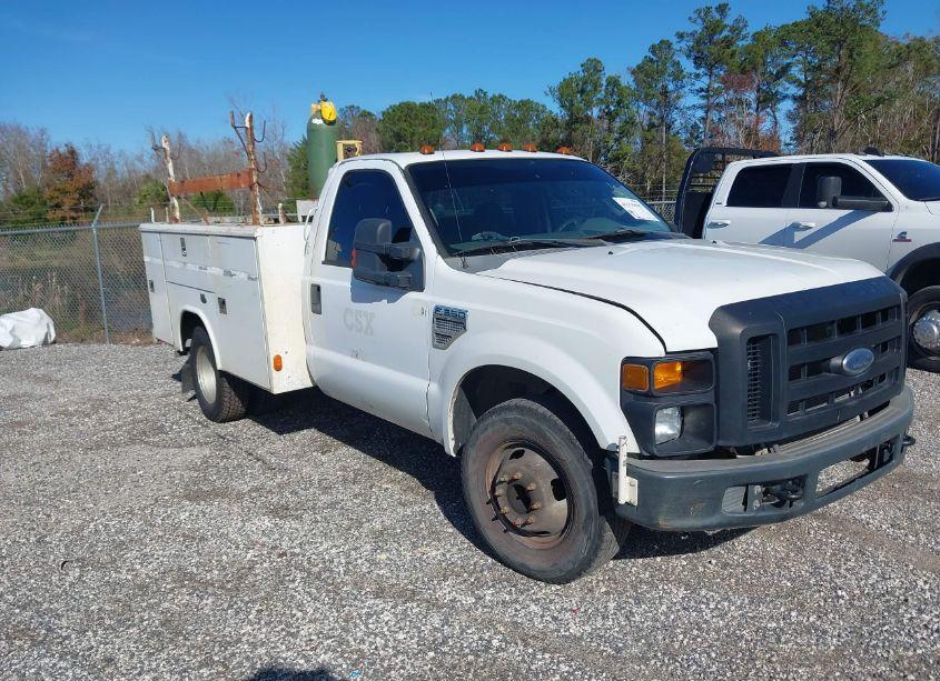 2009 Ford F-350 CHASSIS XL/XLT (VIN 1FDWF36Y09EA59004) main photo