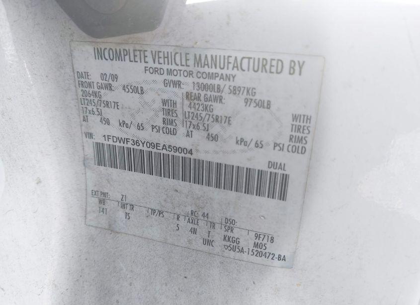 Photo 8 of 2009 Ford F-350 CHASSIS XL/XLT (VIN 1FDWF36Y09EA59004)