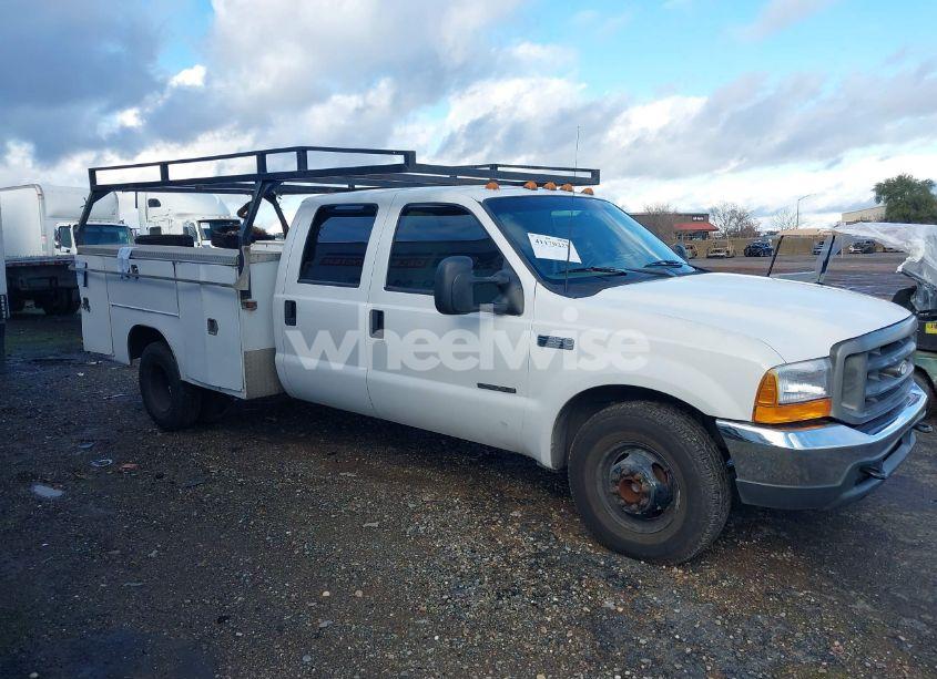 Photo 13 of 2001 Ford F-350 LARIAT/XL/XLT (VIN 1FDWW36FX1EA45890)
