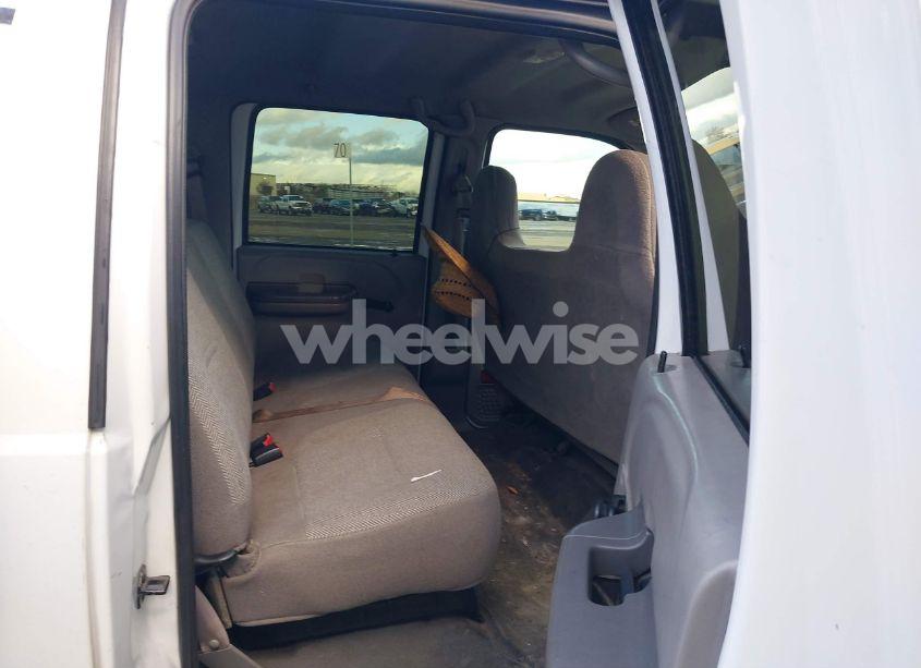 Photo 6 of 2001 Ford F-350 LARIAT/XL/XLT (VIN 1FDWW36FX1EA45890)