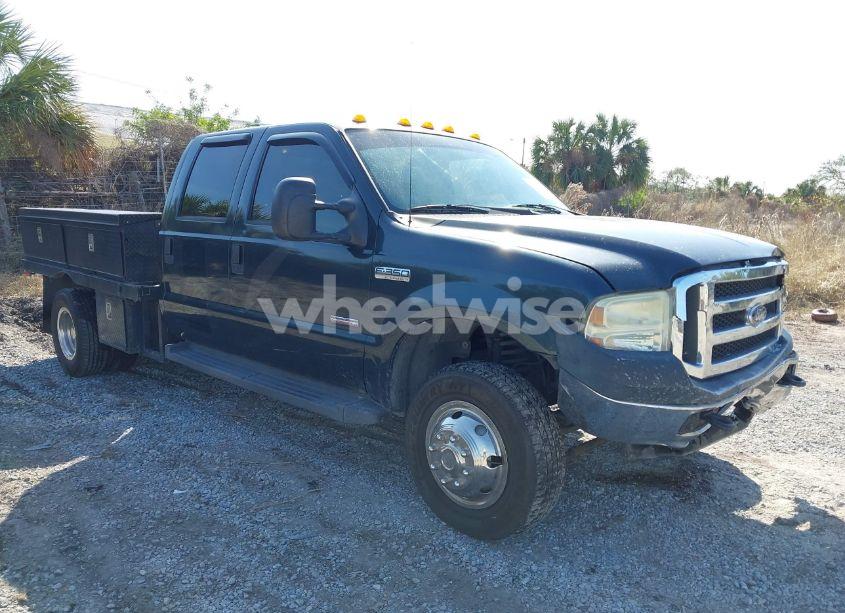 2007 Ford F-350 CHASSIS LARIAT/XL/XLT (VIN 1FDWW37P27EA58813) main photo
